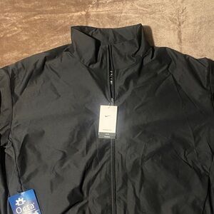 Nike Men’s Perfect Stretch Therma-FIT OCTA Jacket in Black NWT!